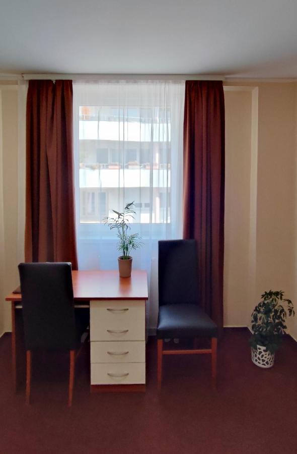 ברטיסלאבה Hotel 21 מראה חיצוני תמונה