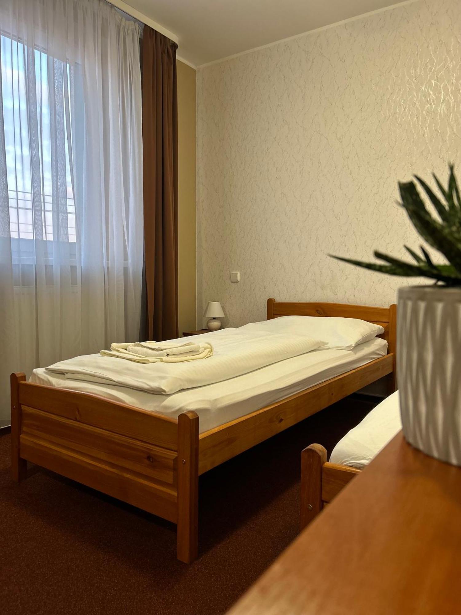 ברטיסלאבה Hotel 21 מראה חיצוני תמונה