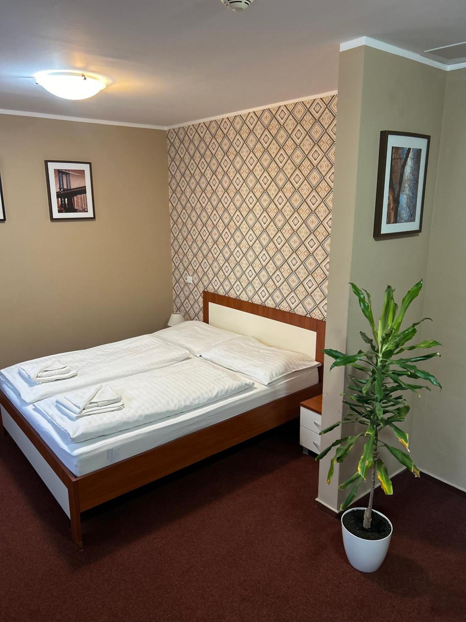 ברטיסלאבה Hotel 21 מראה חיצוני תמונה
