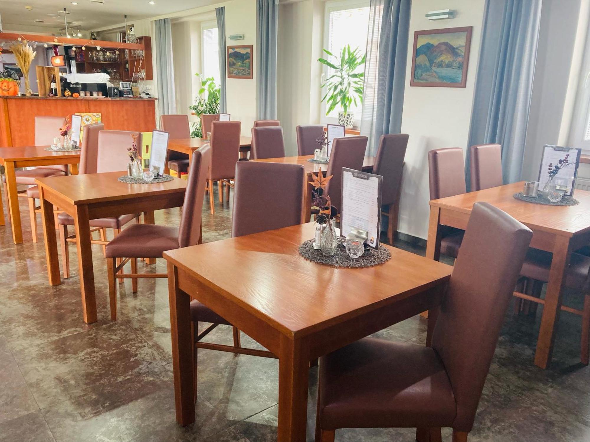 ברטיסלאבה Hotel 21 מראה חיצוני תמונה