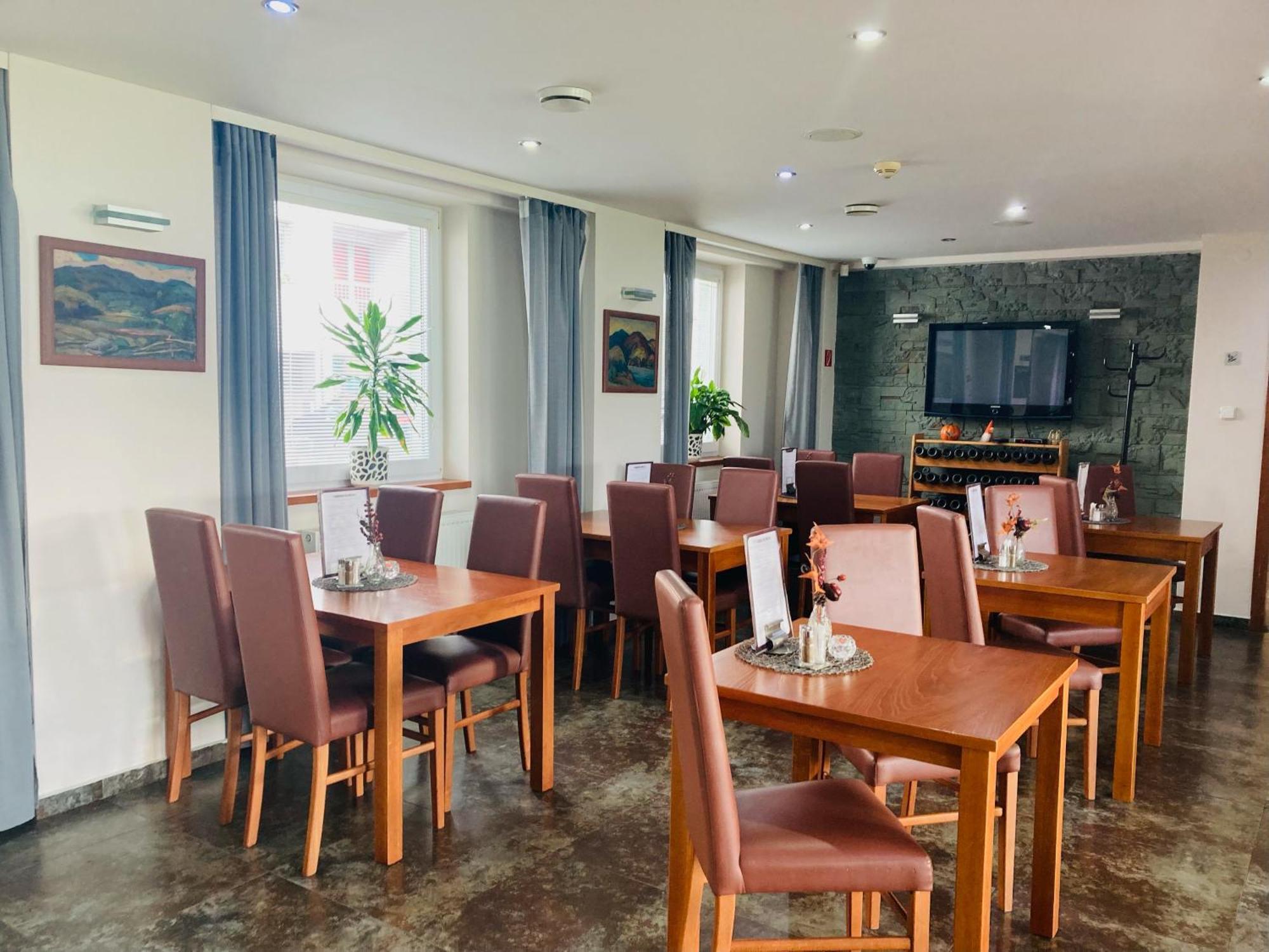 ברטיסלאבה Hotel 21 מראה חיצוני תמונה