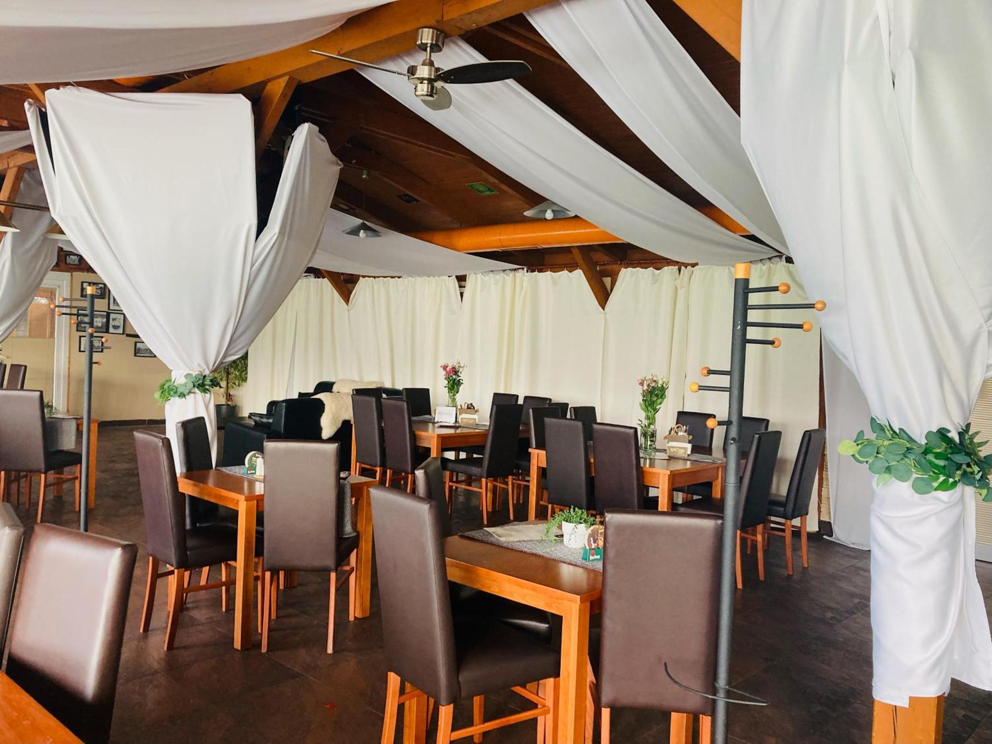 ברטיסלאבה Hotel 21 מראה חיצוני תמונה