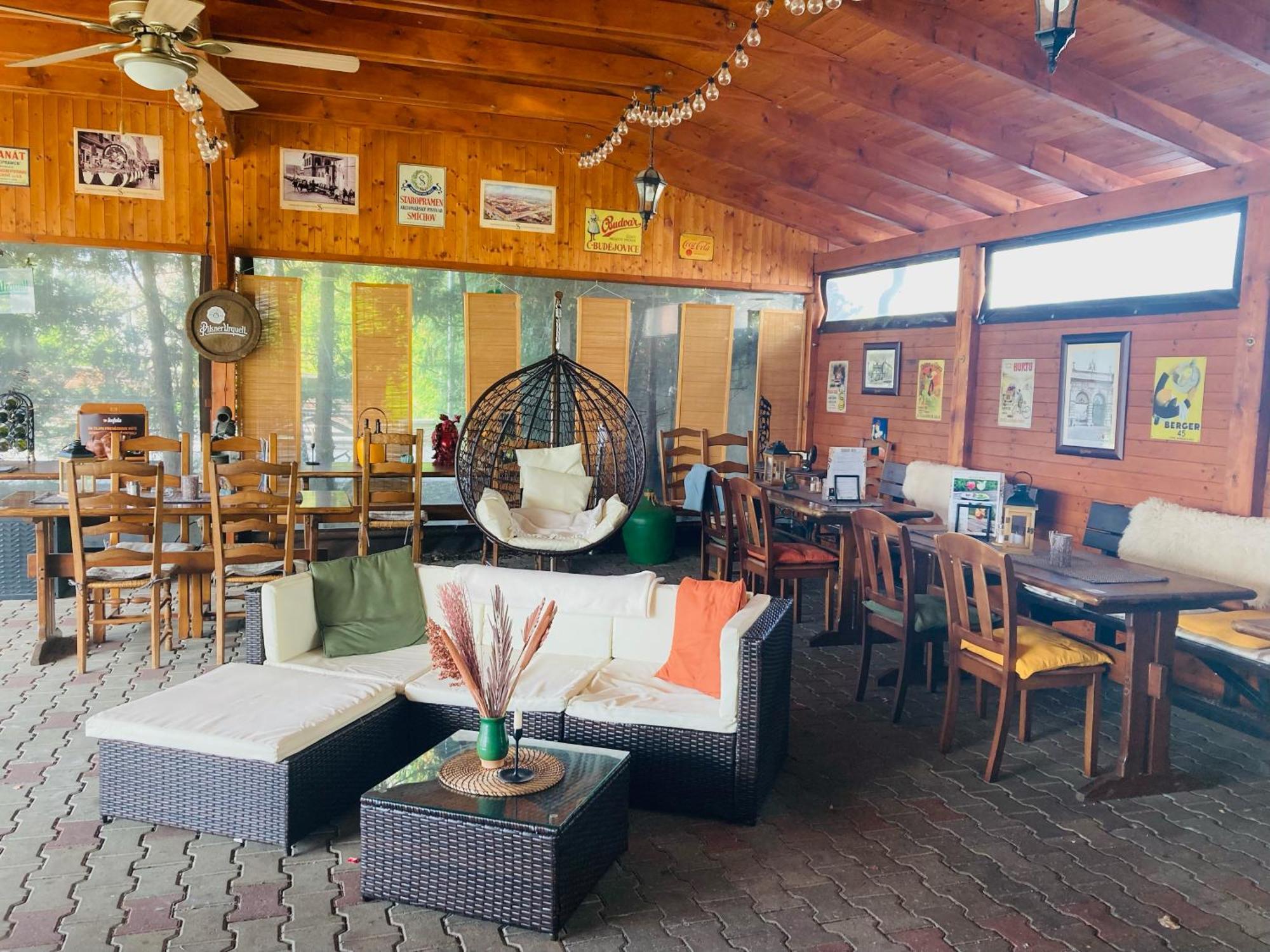 ברטיסלאבה Hotel 21 מראה חיצוני תמונה
